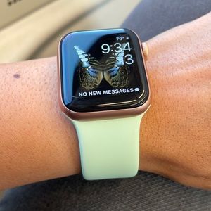 Apple Watch 40mm Pistachio Solo Loop - Size 6